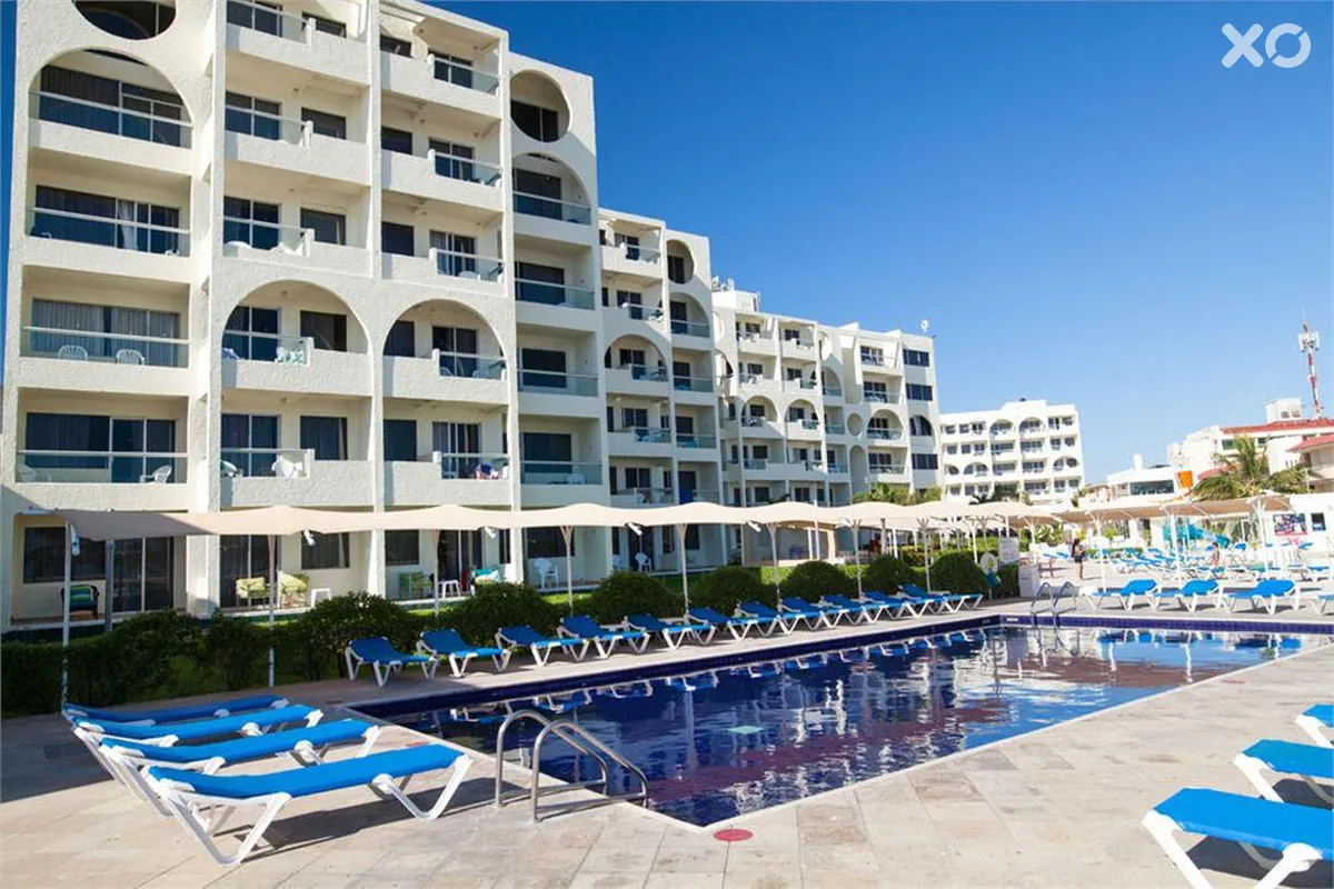 Aquamarina Beach Hotel Cancun