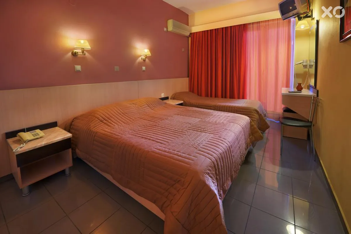 Paritsa Hotel