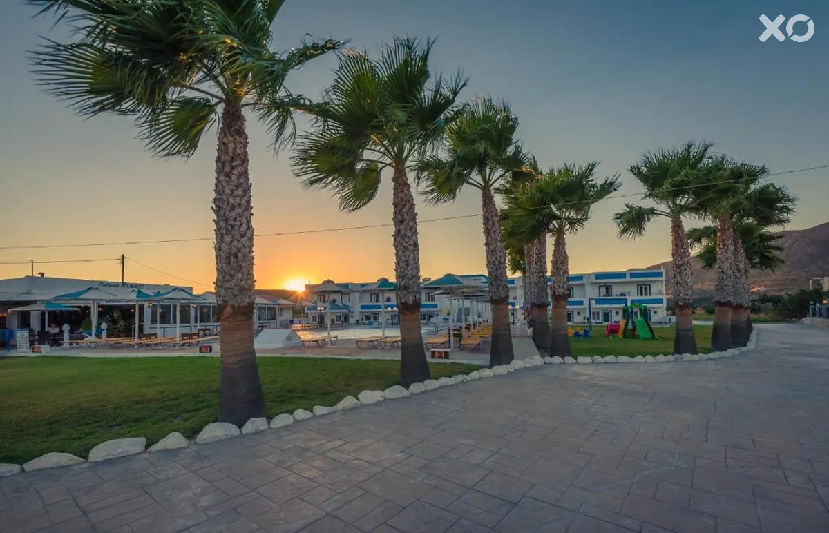 Mammis Beach Hotel