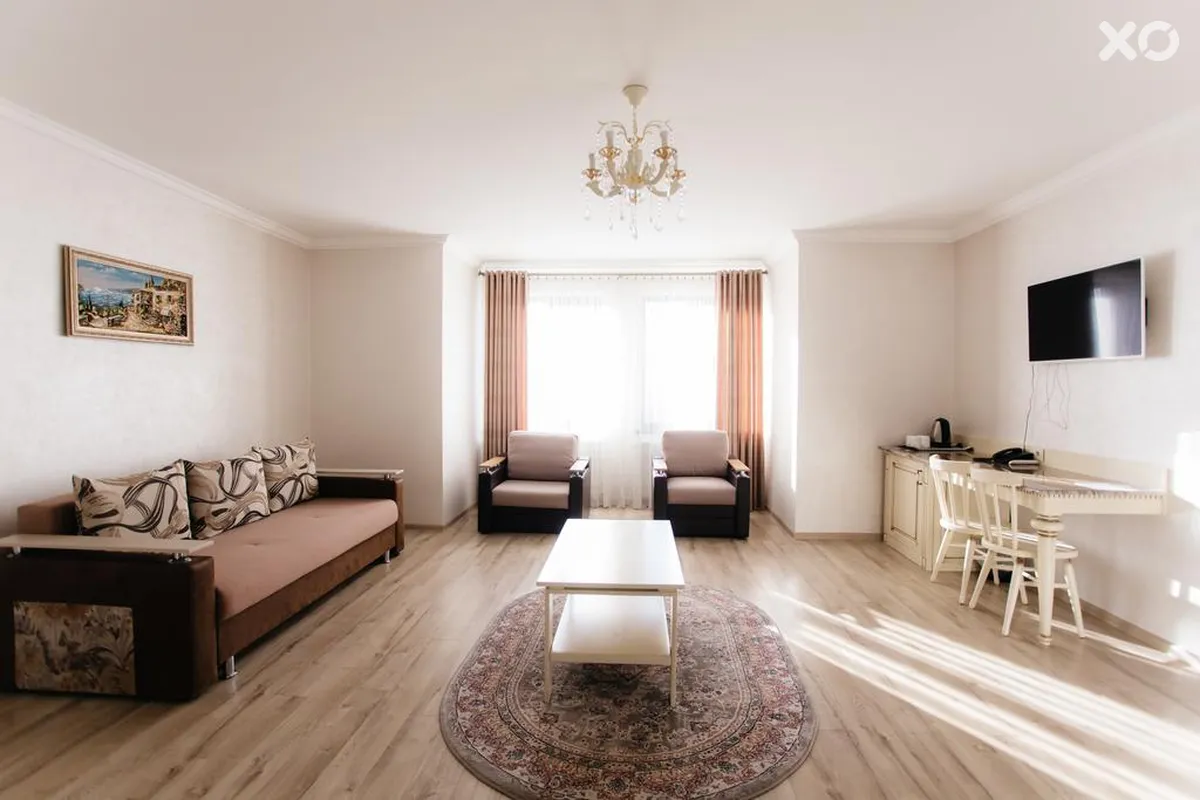 Diamond Hotel