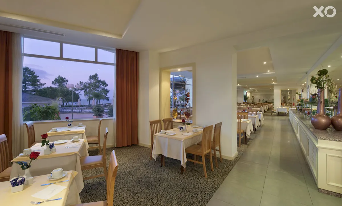 Porto Bay Falesia Hotel