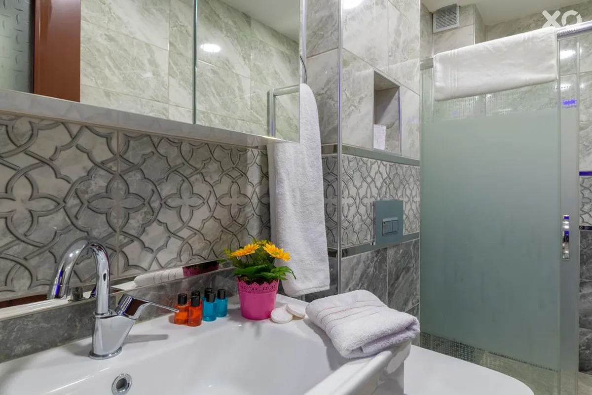Raimond Hotel