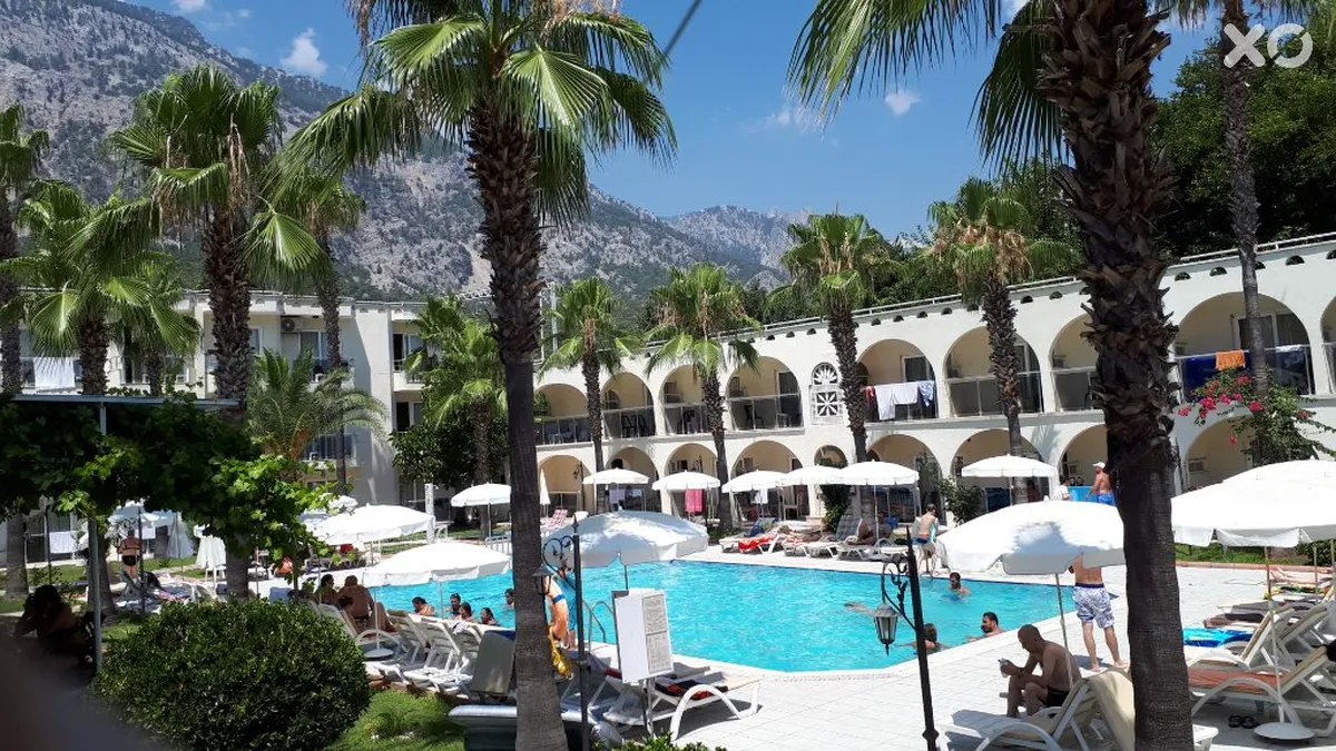 Golden Sun Hotel