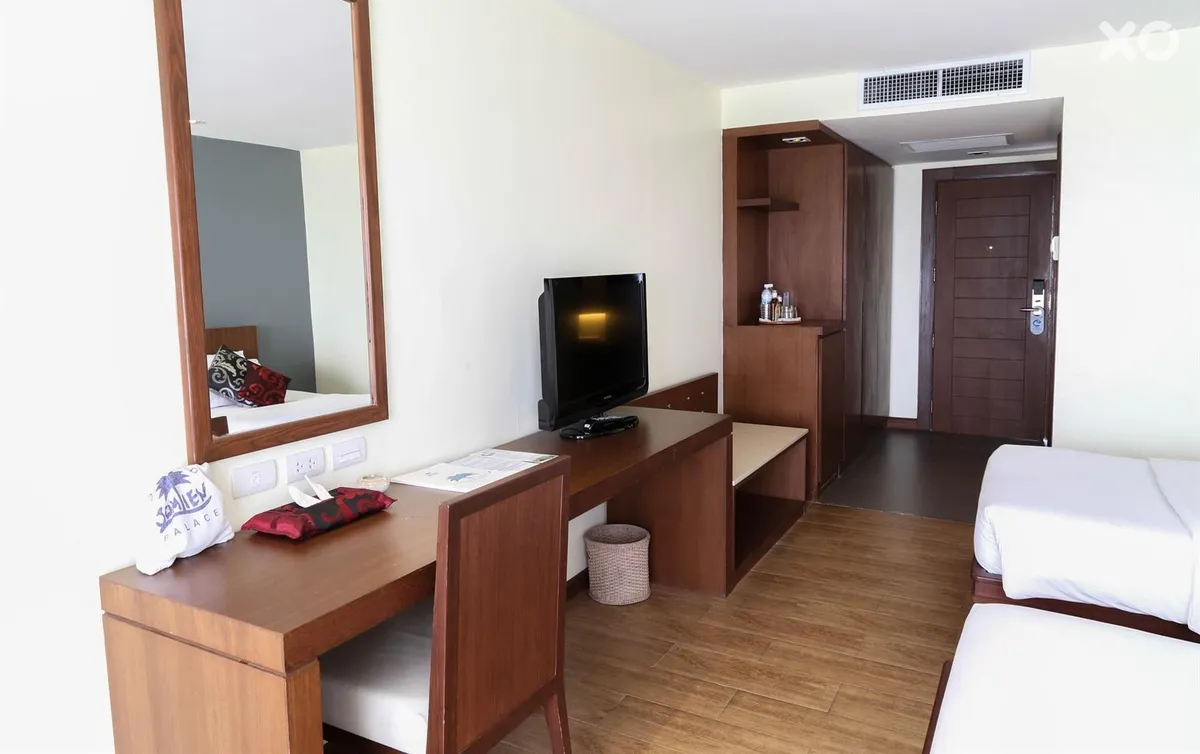 Grand Jomtien Palace