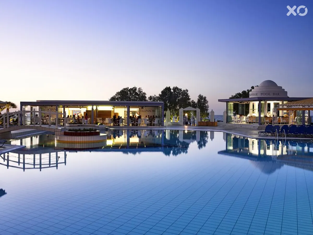 Serita Beach Hotel