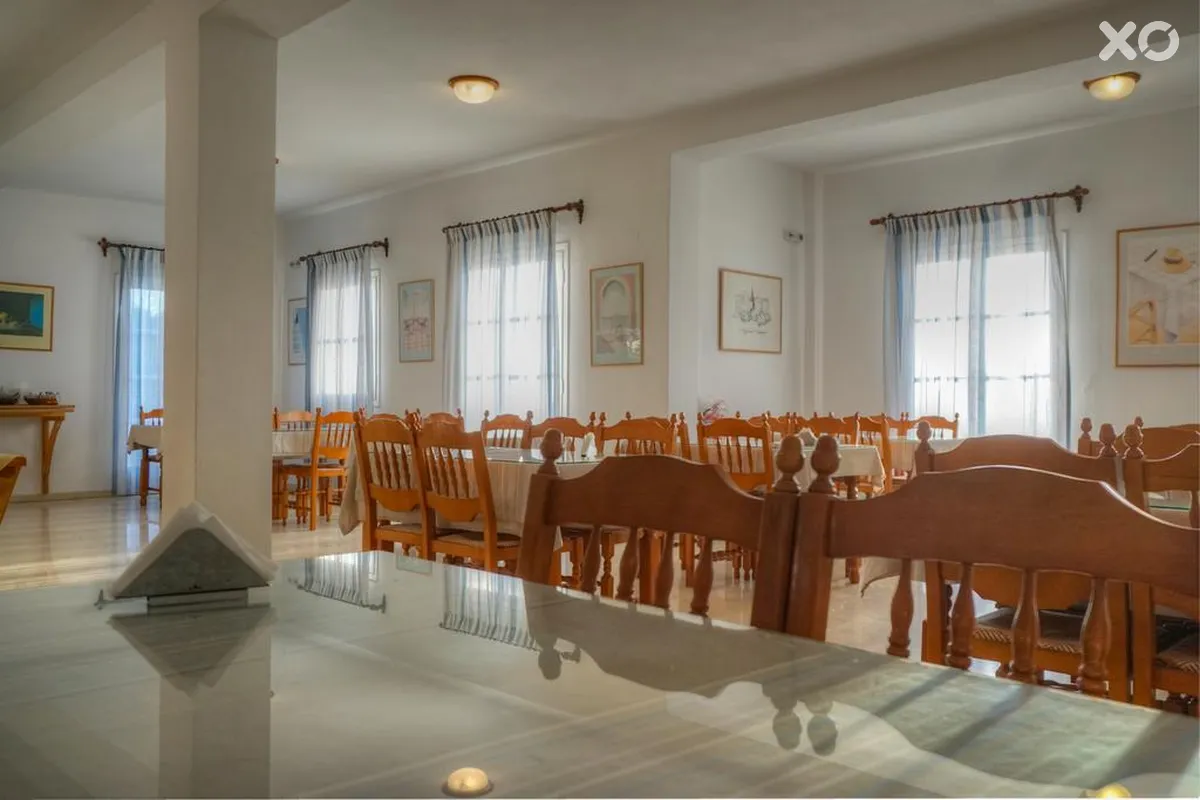 Alexandra Hotel