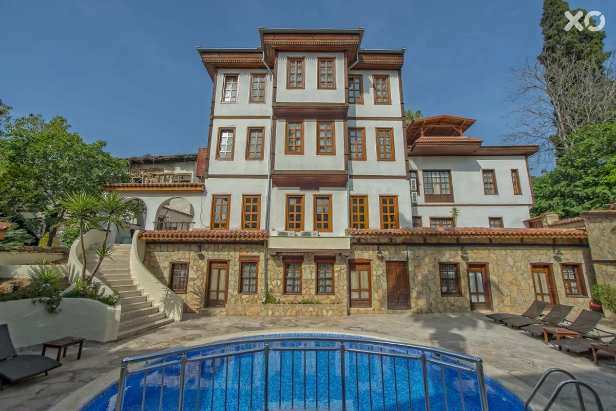 Argos Hotel