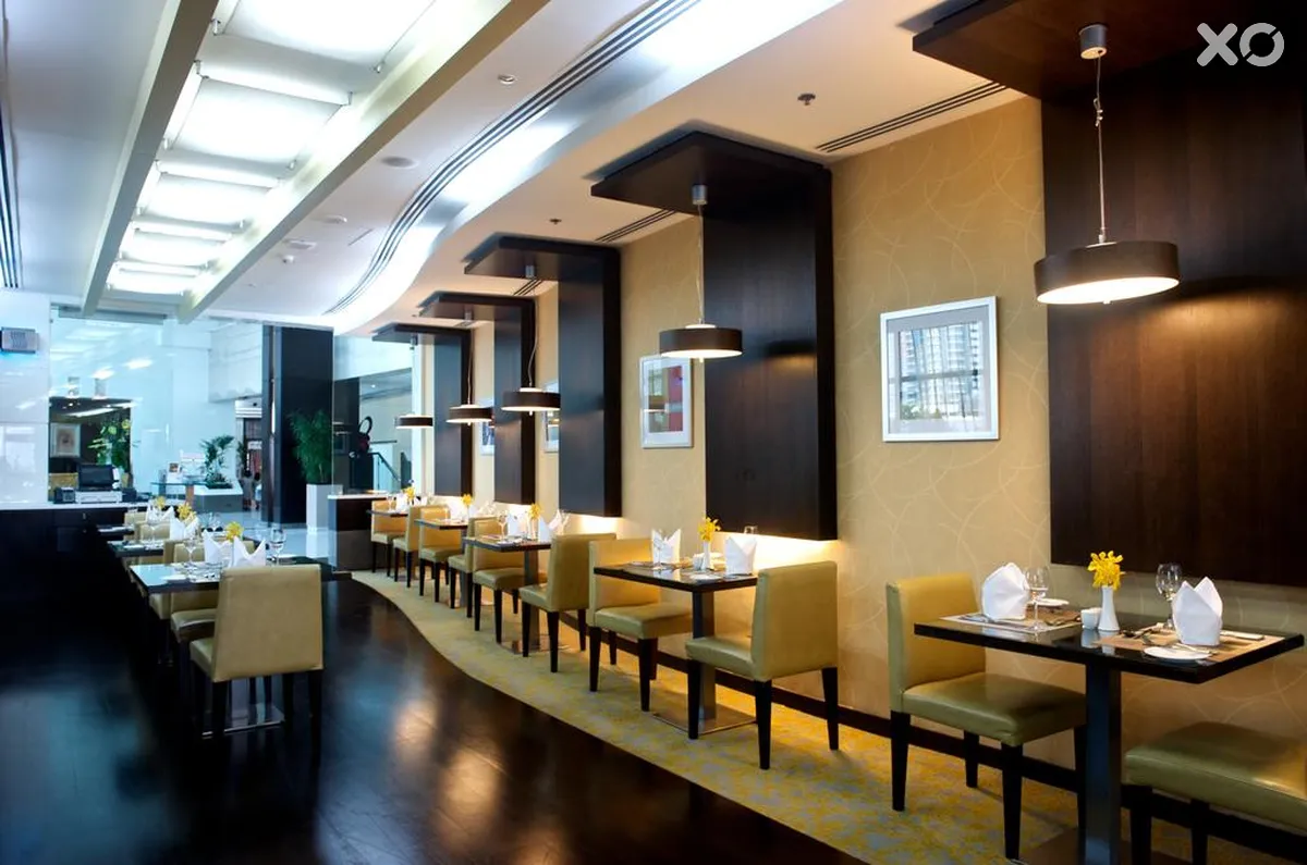 Time Oak Hotel & Suites