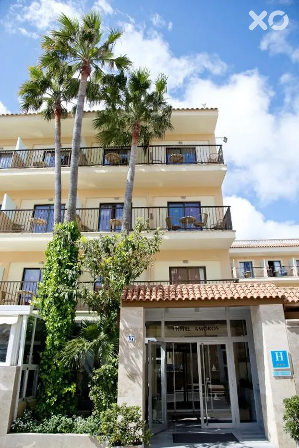 Amoros Hotel