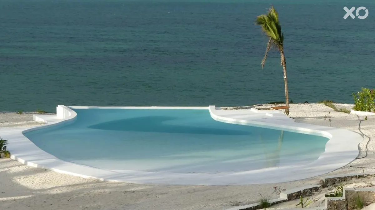 Zanbluu Beach Hotel