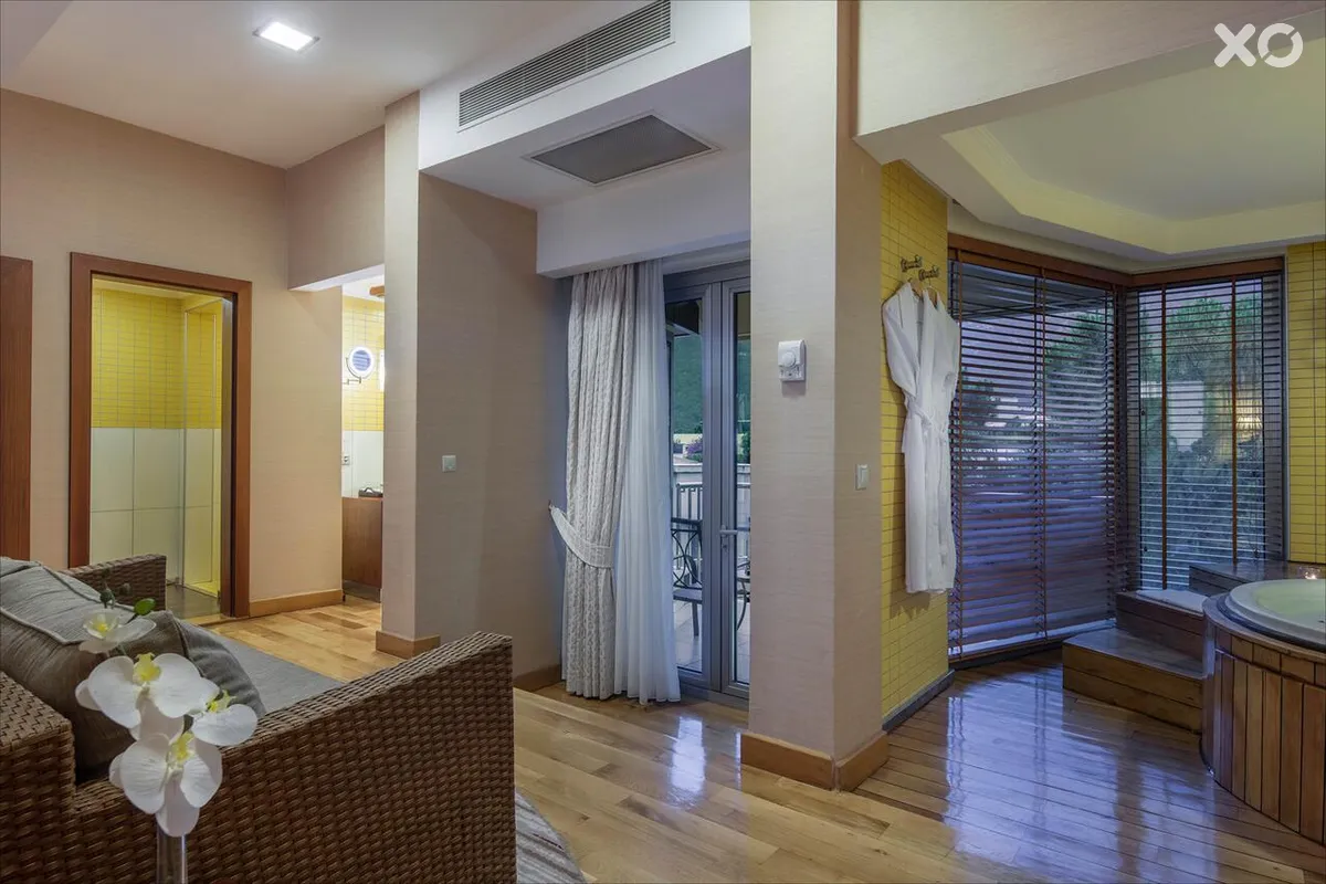 Rixos Sungate Hotel