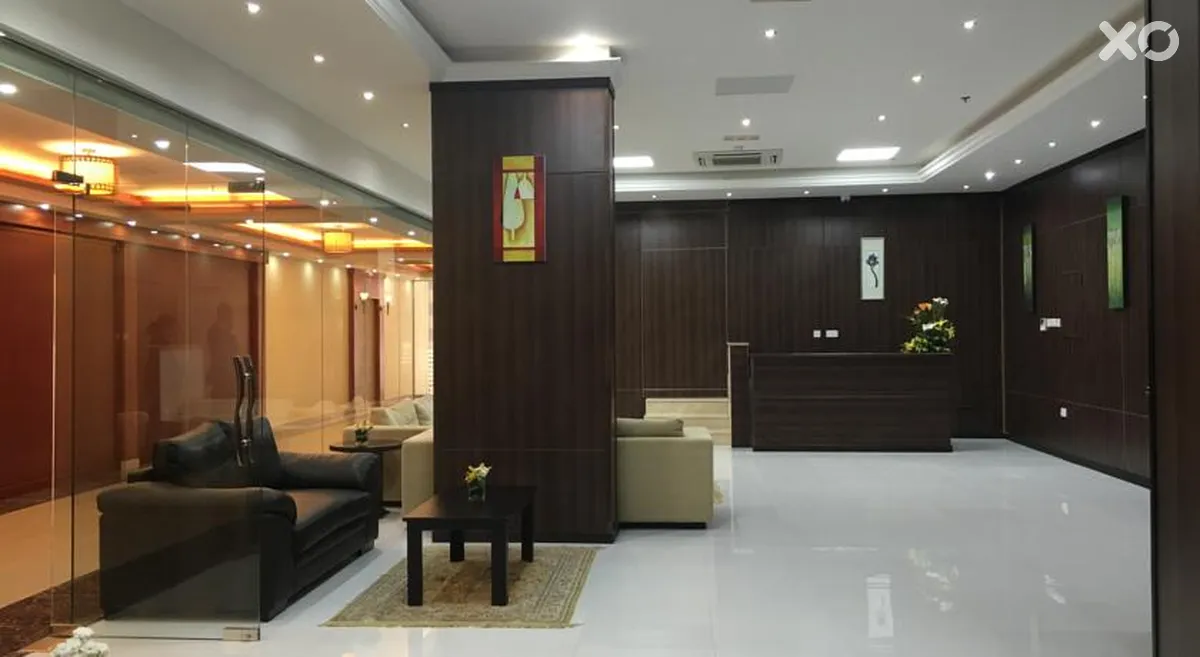 Royal Tulip Hotel LLC