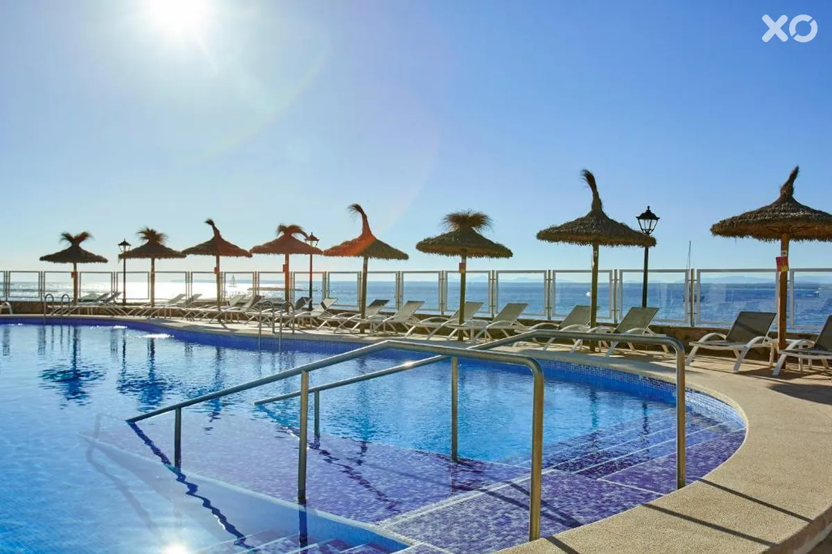Universal Hotel Marques