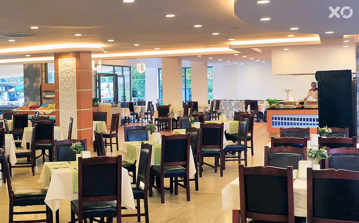 Club Aqua Plaza