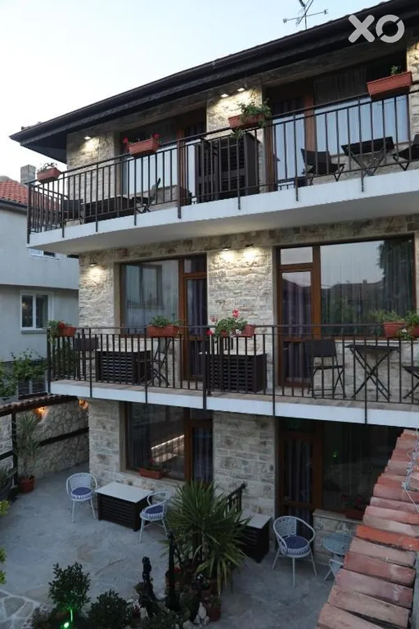Kirios Hotel
