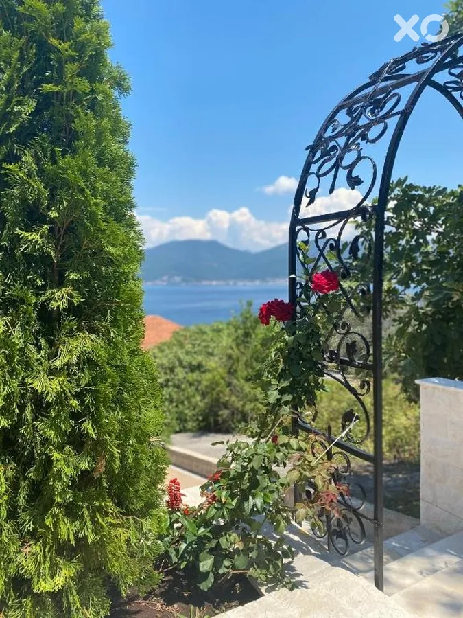 Mare Villa