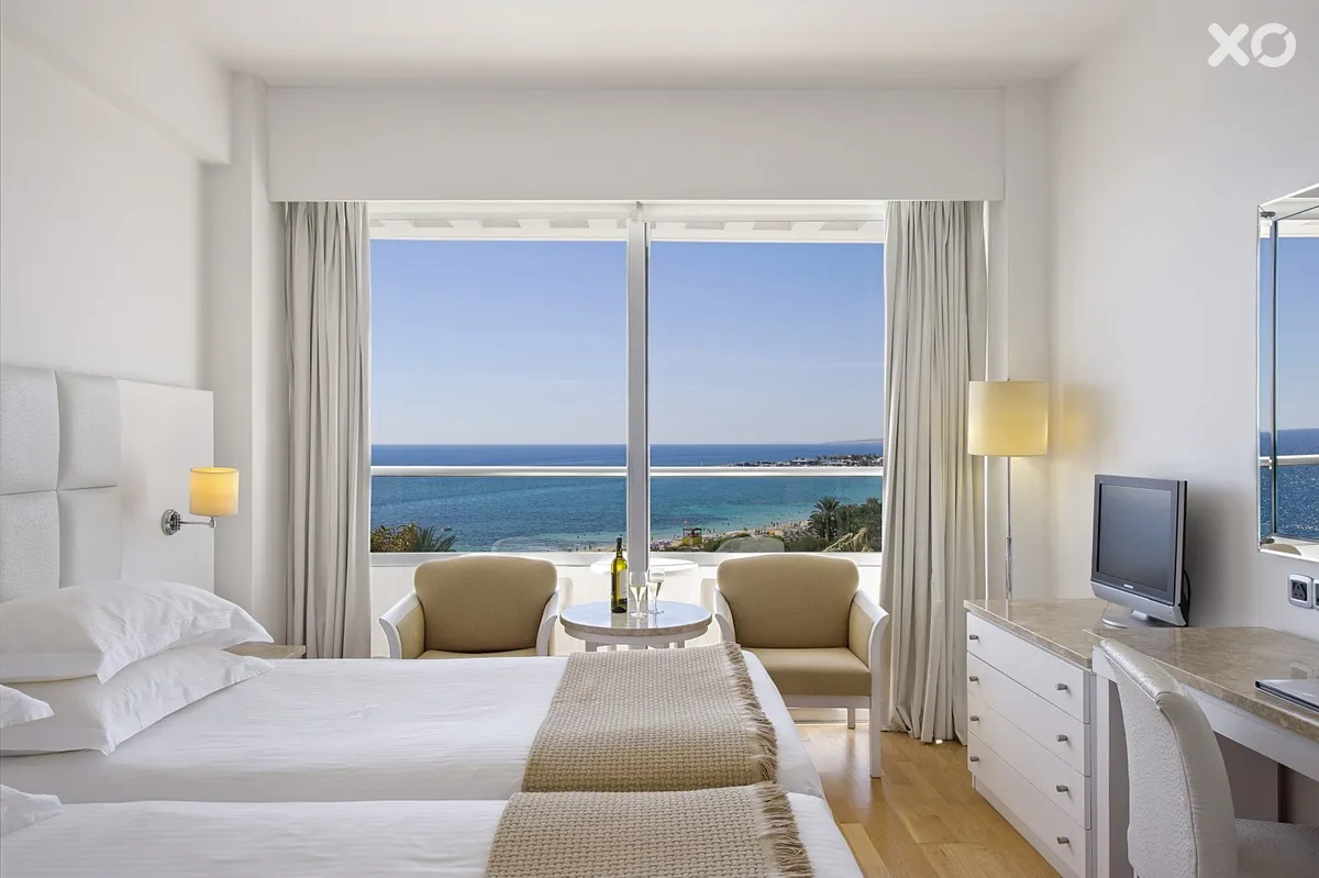 Grecian Sands Hotel