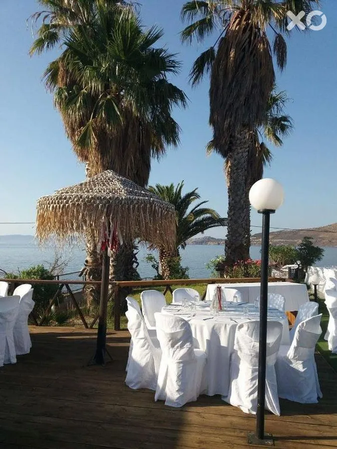 Clara Hotel
