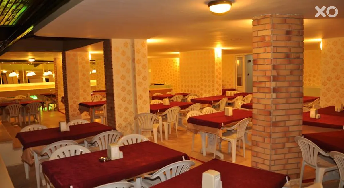 Gold Twins Family Beach Hotel