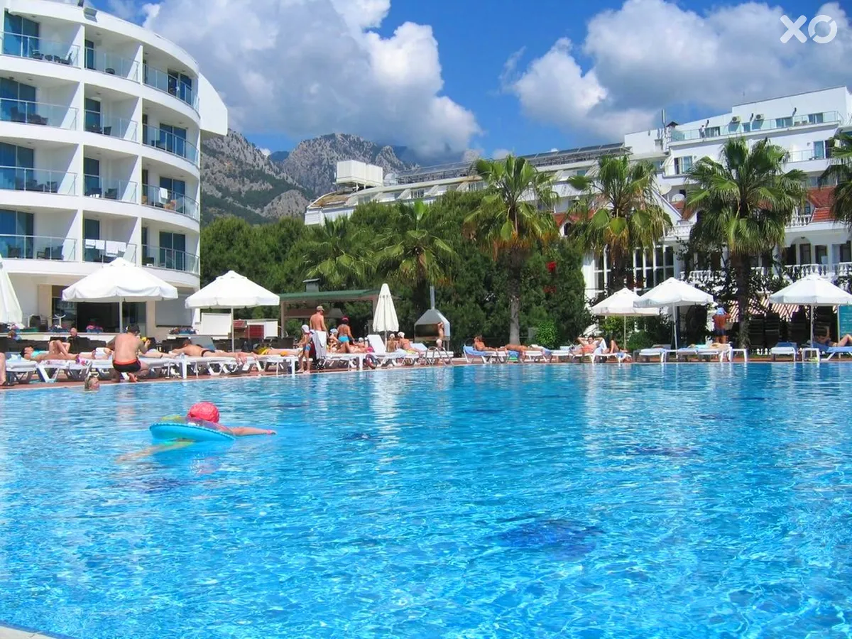 Ring Beach Hotel