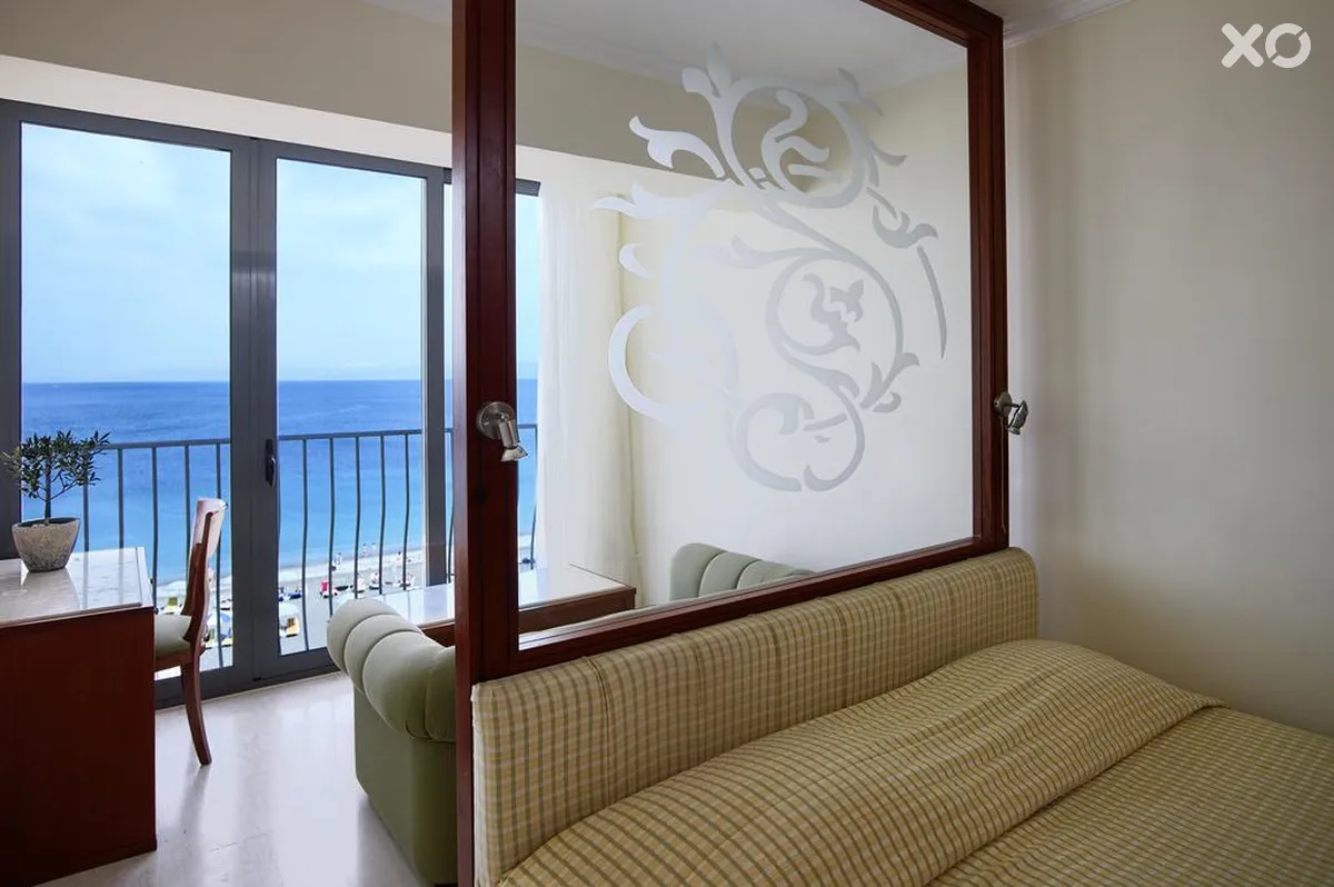 Mitsis La Vita Beach Hotel