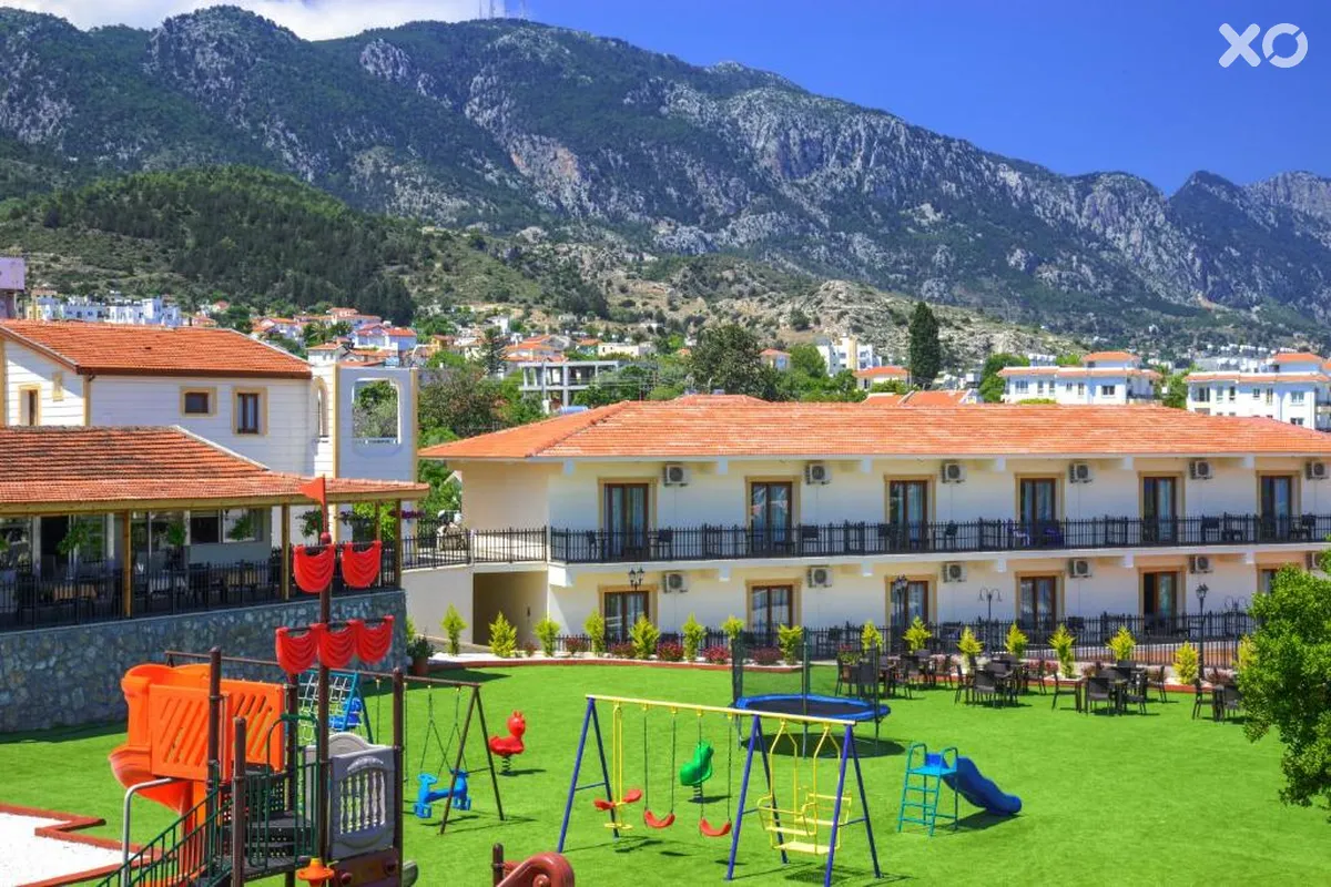 Riverside Garden Resort Hotel