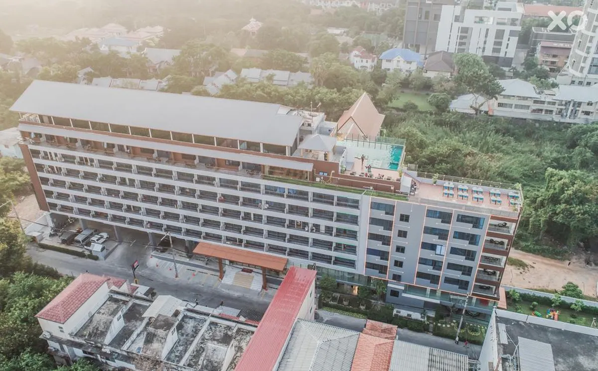 Golden Jomtien Beach Hotel