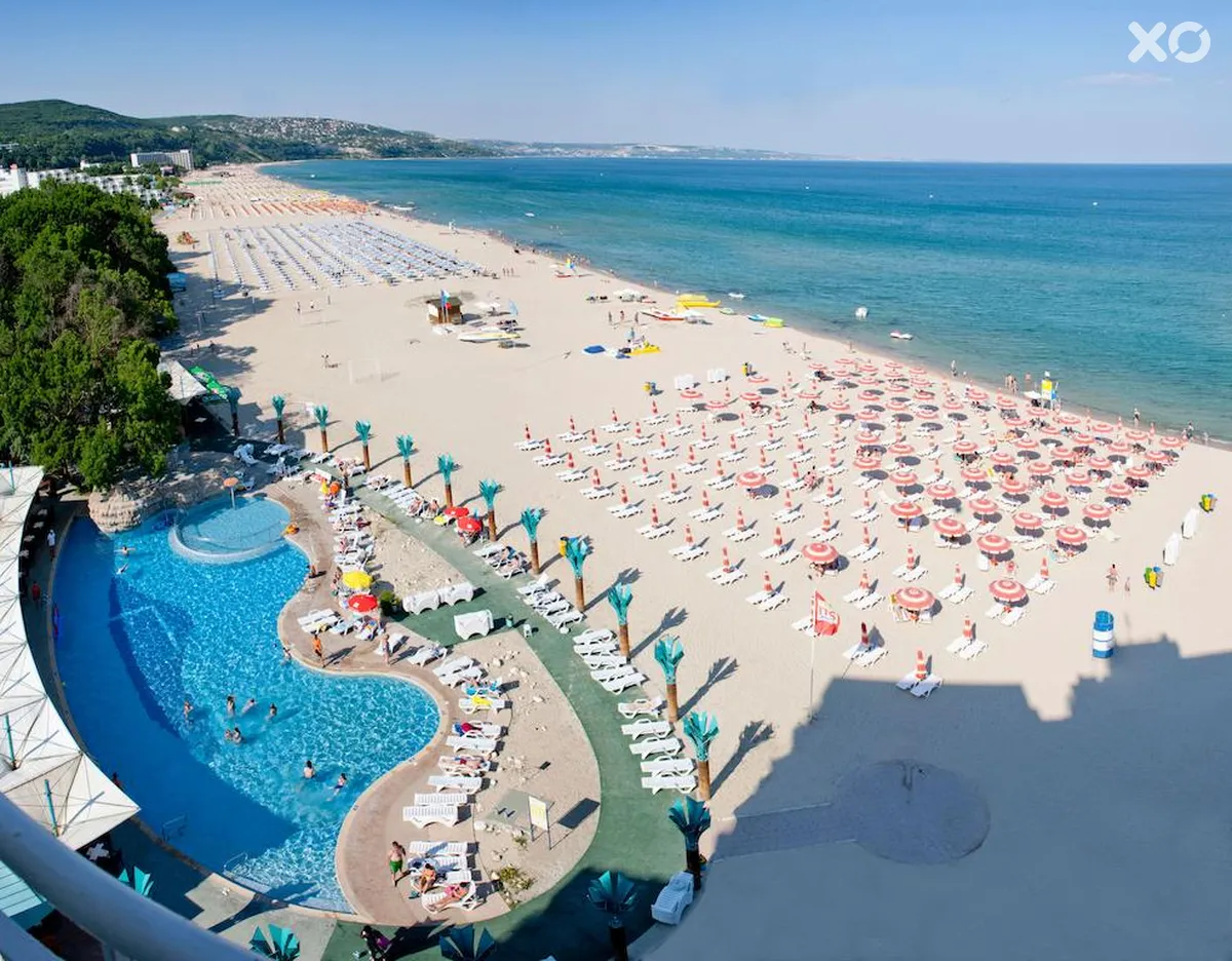 Boryana Hotel