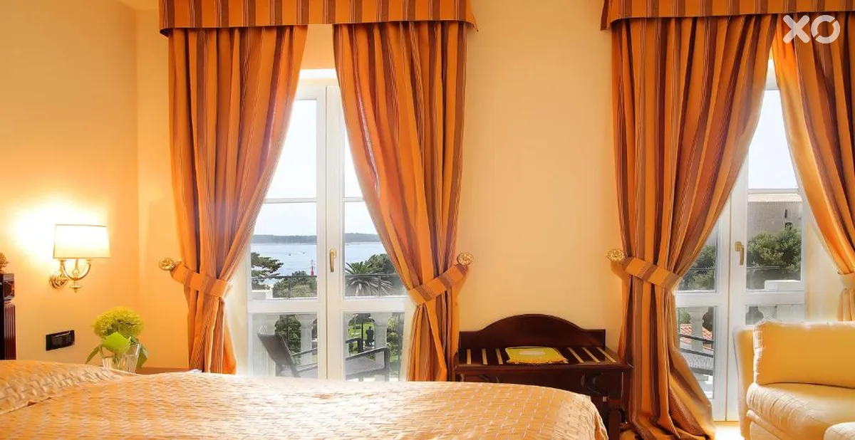 Arbiana Hotel