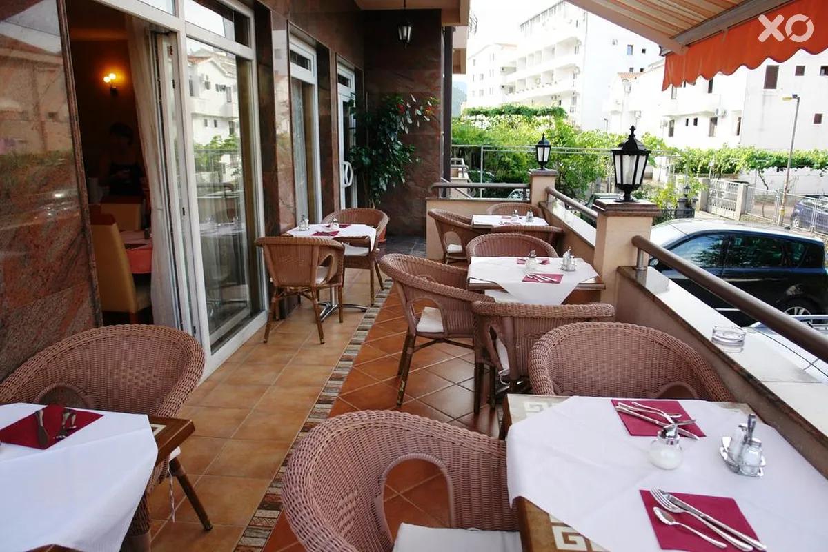 Fineso Garni Hotel