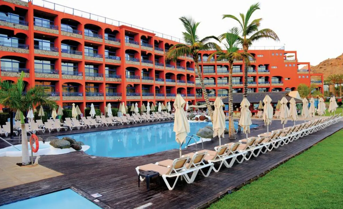 Labranda Costa Mogan