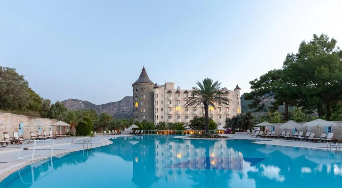 X Life Hotel Sarigerme