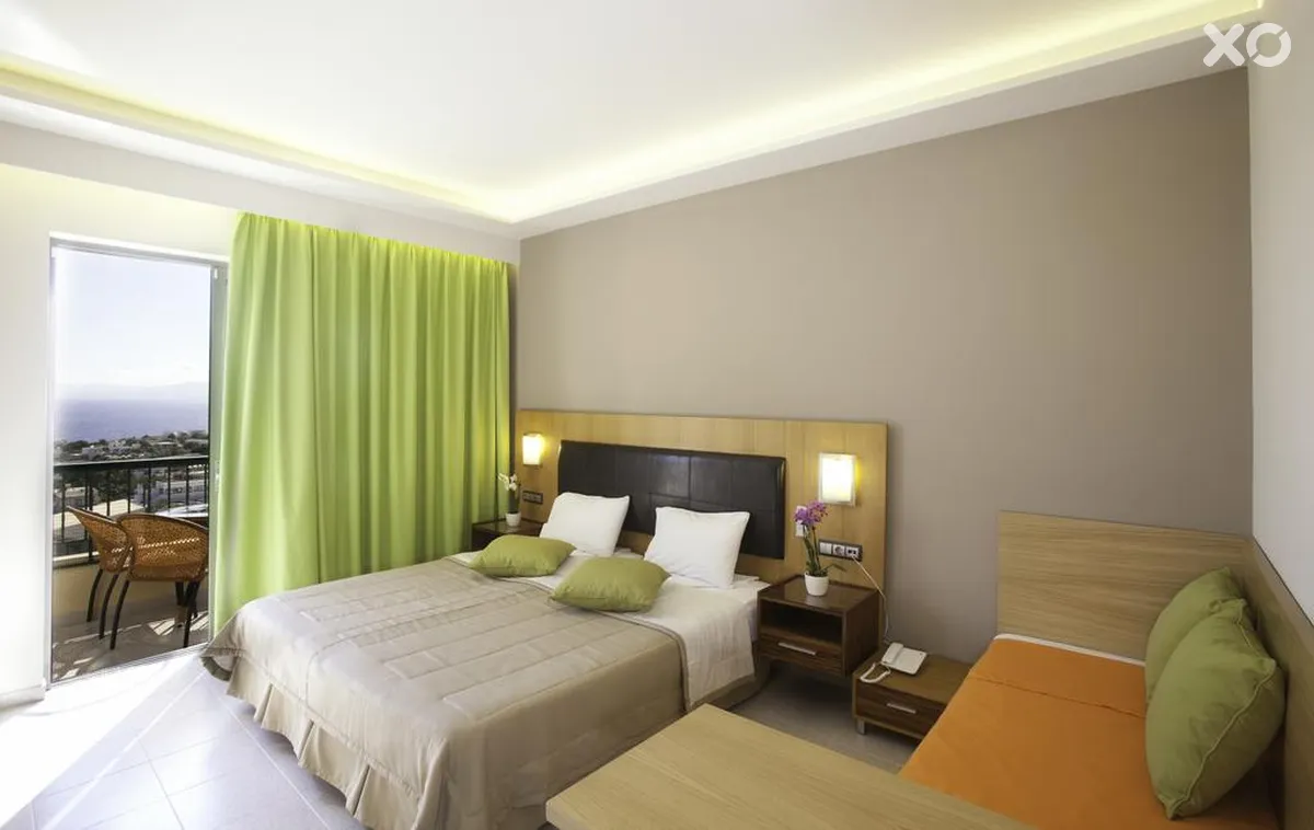 Pefkos Beach Hotel