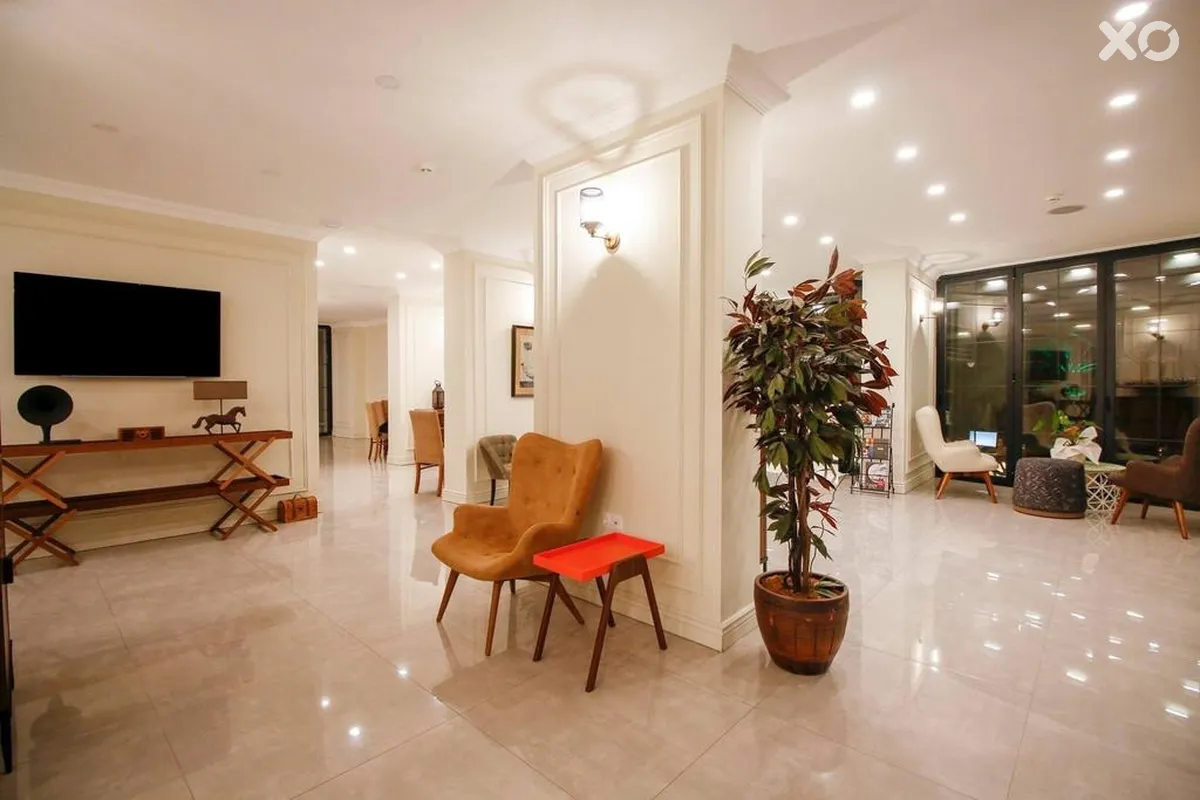 Aurasia Beach Hotel