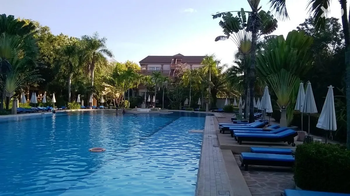 Botany Beach Resort