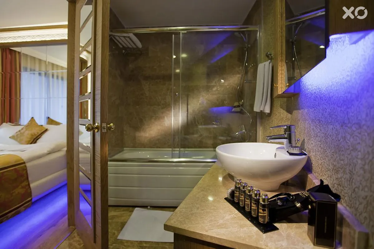 Granada Luxury Okurcalar