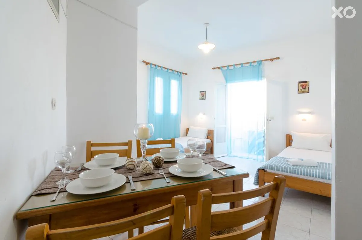 Aglaia Apartments