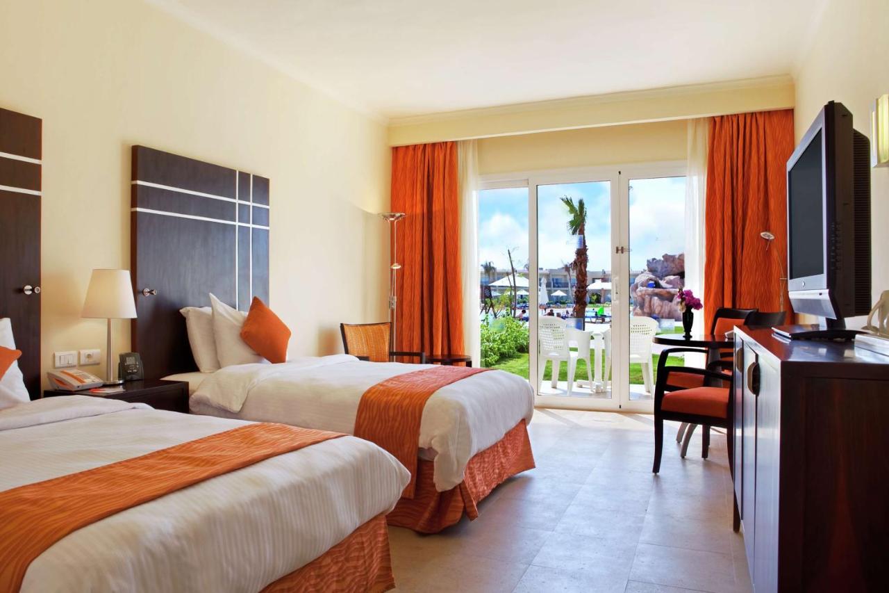 DoubleTree by Hilton Sharks Bay Resort