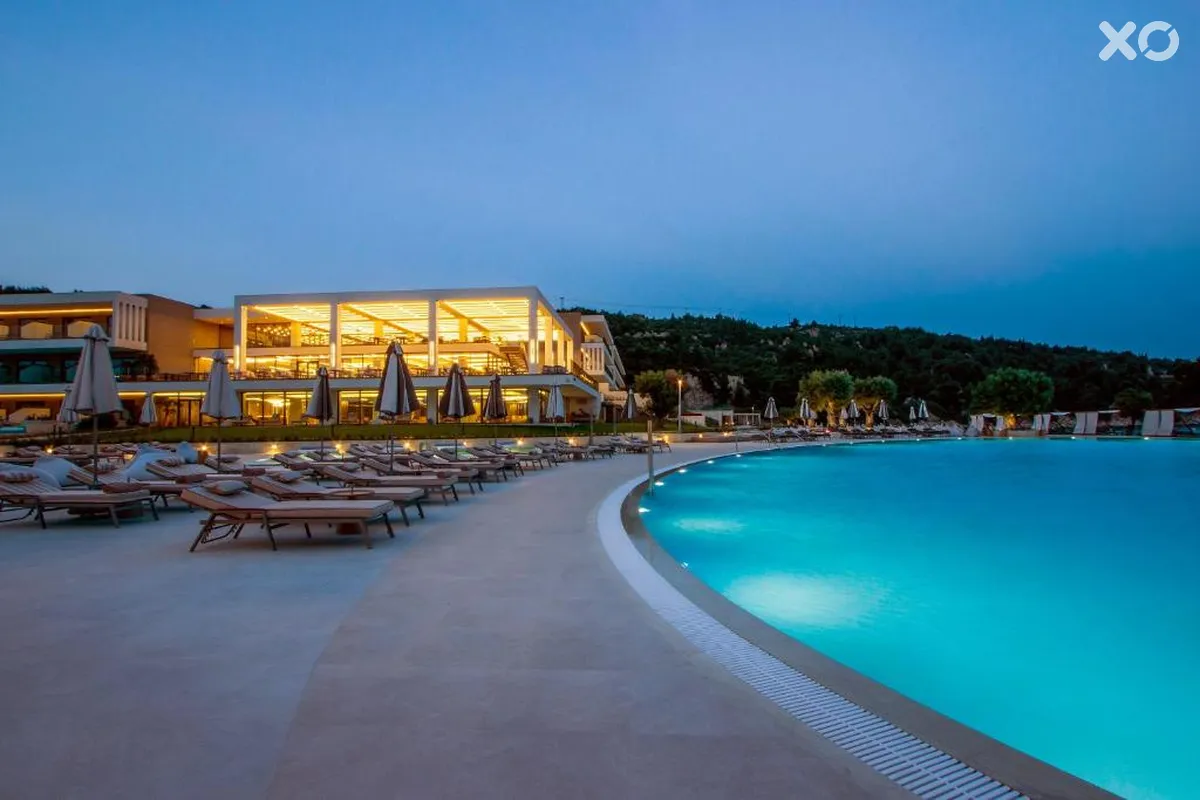 Ammoa Luxury Hotel & Sра Resort