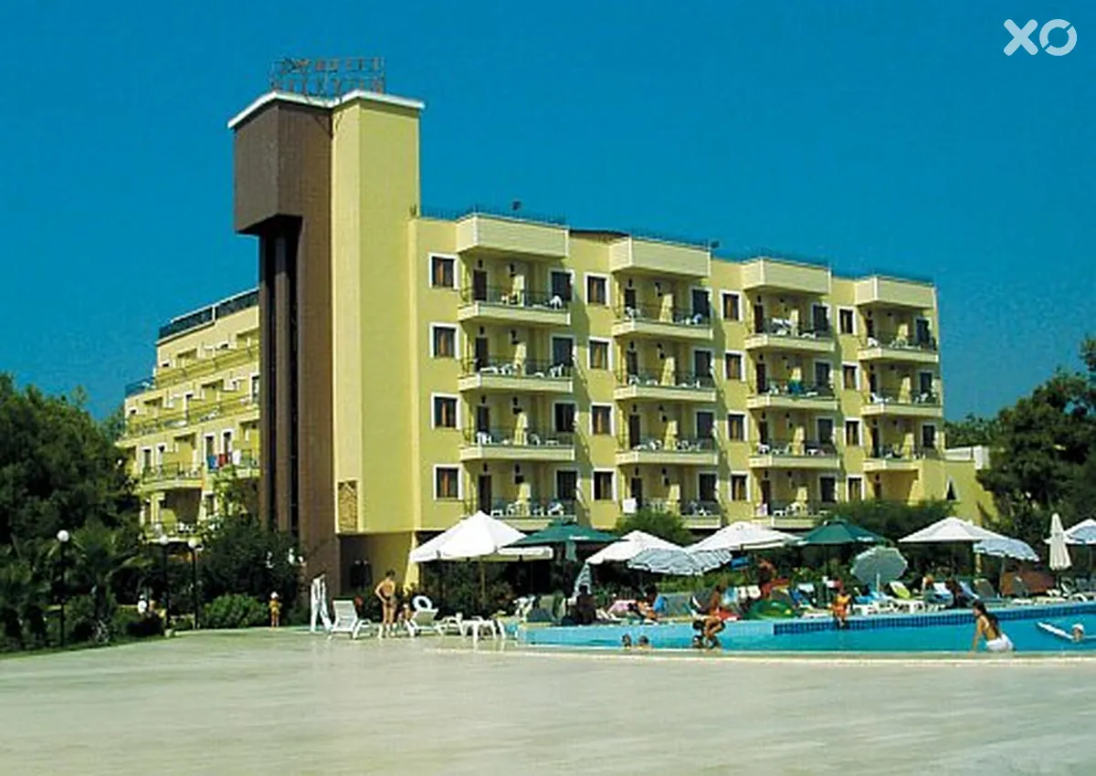 Sillyon Hotel & Resort