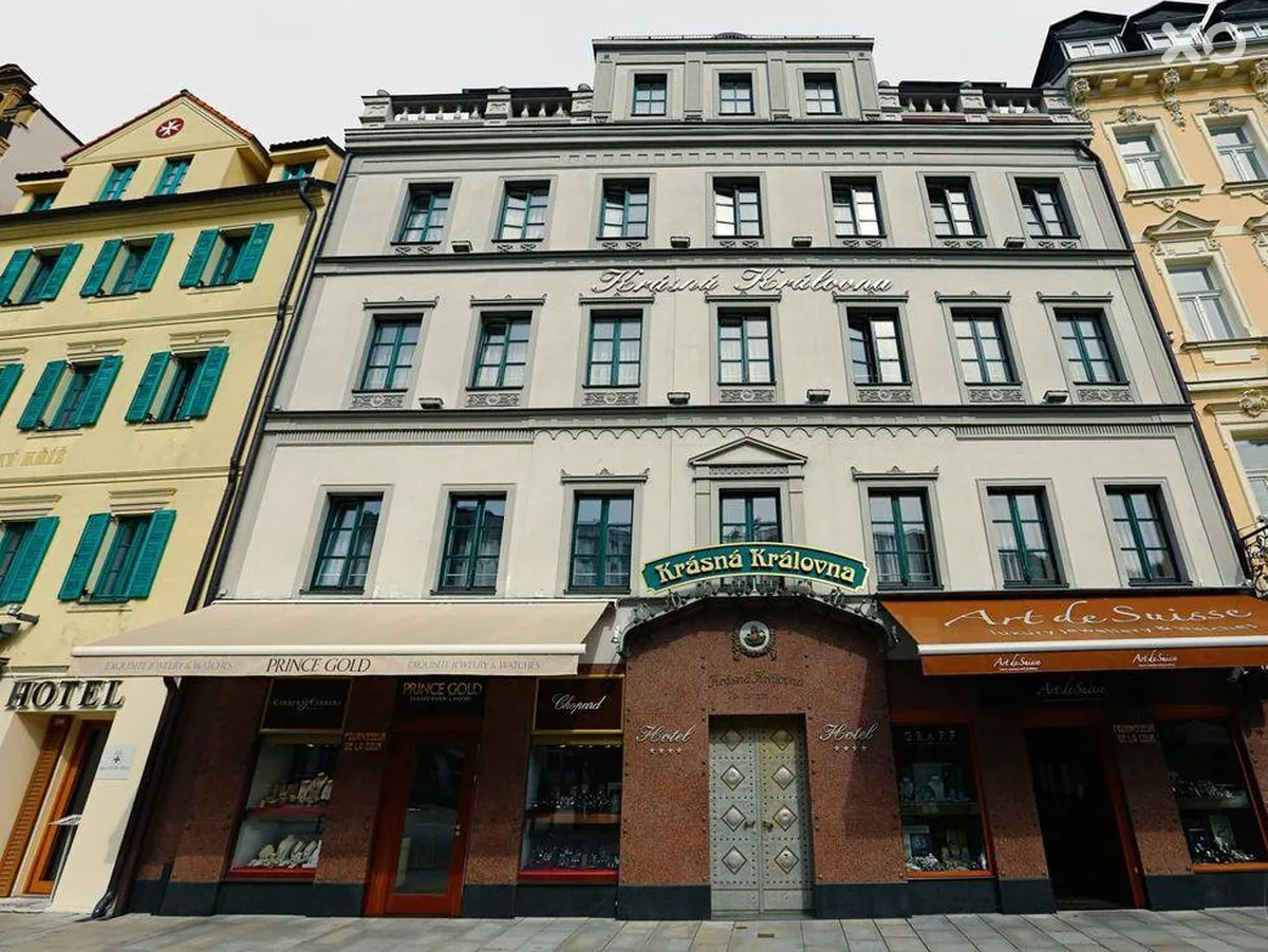 Beautiful Queen Hotel