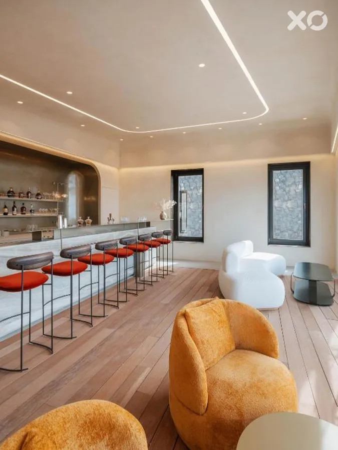 Santo Mine Oia Suites