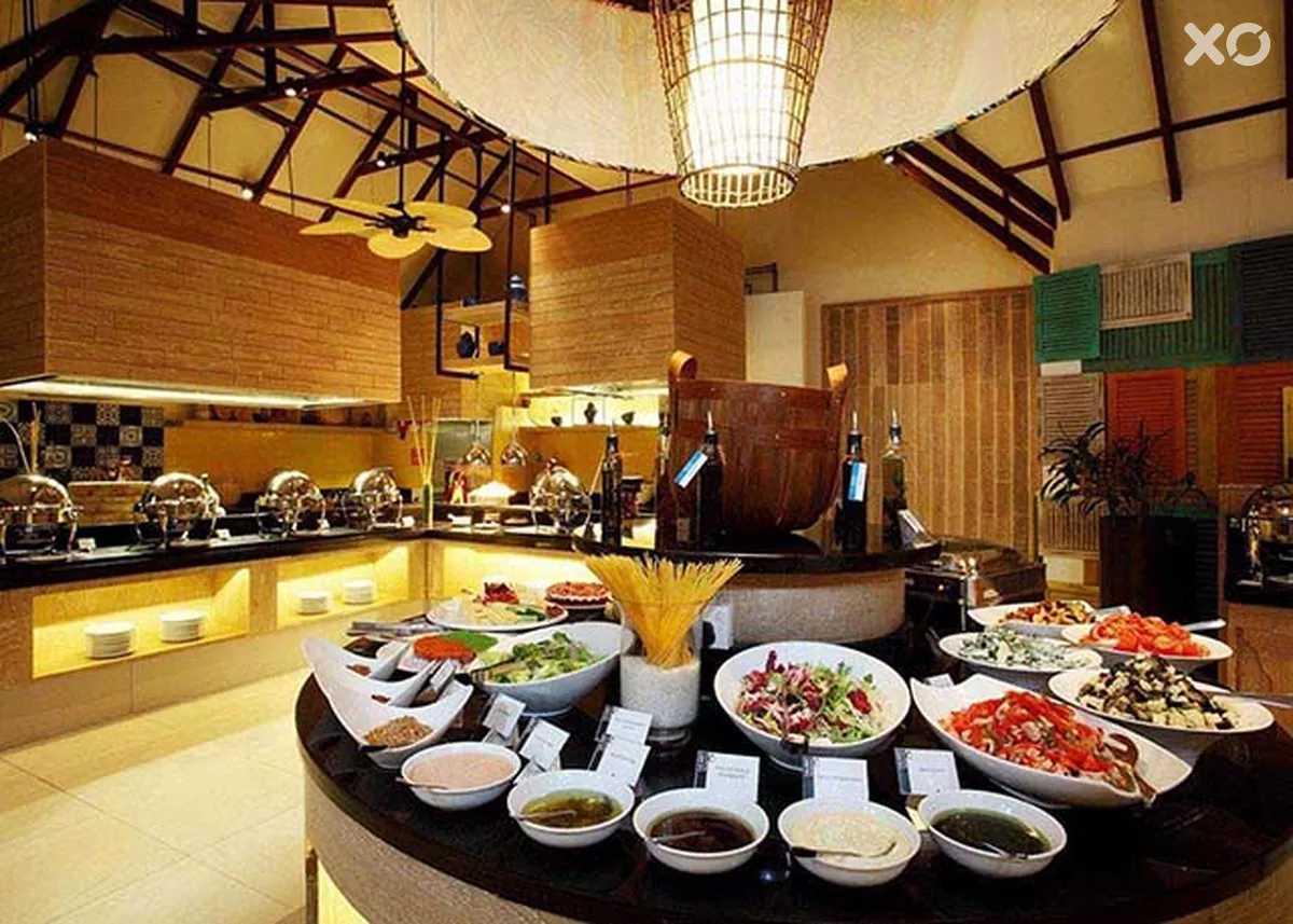 Centara Grand Island Resort & Spa Maldives