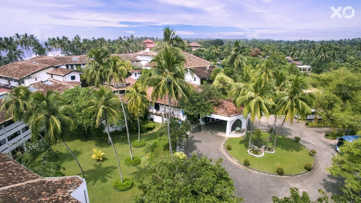 Tangerine Beach Hotel