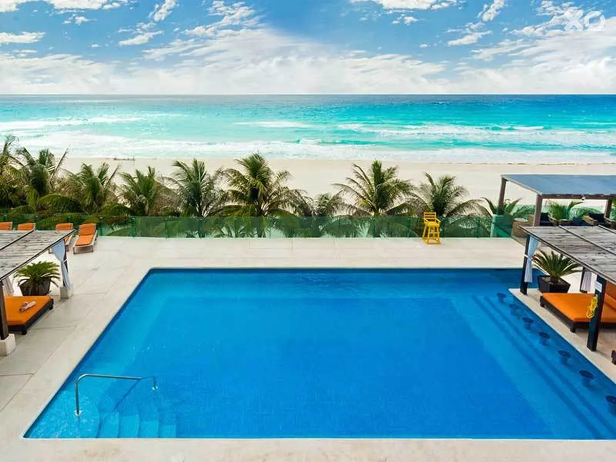 Flamingo Cancun Resort