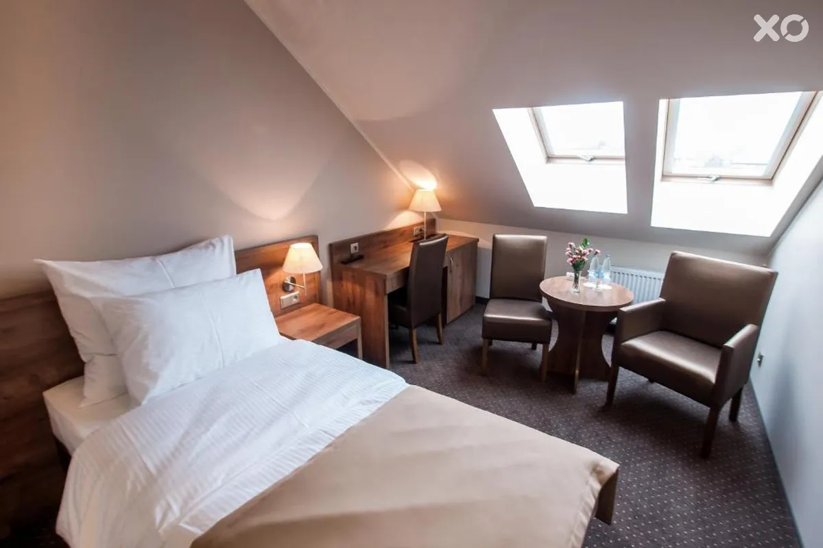 Gem Hotel