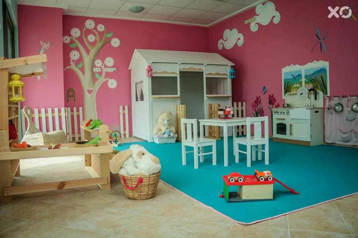 Oasis Park Hotel