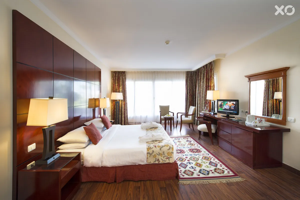 Amwaj Oyoun Resort & Spa