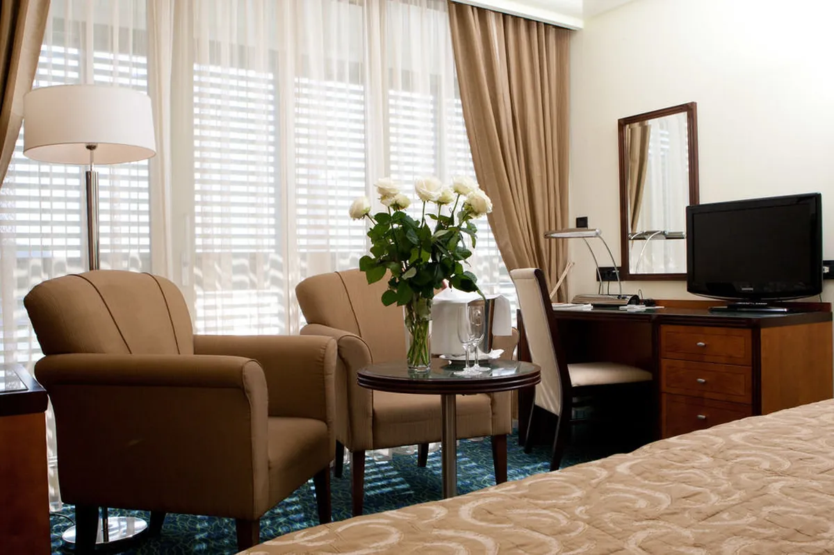 More Hotel