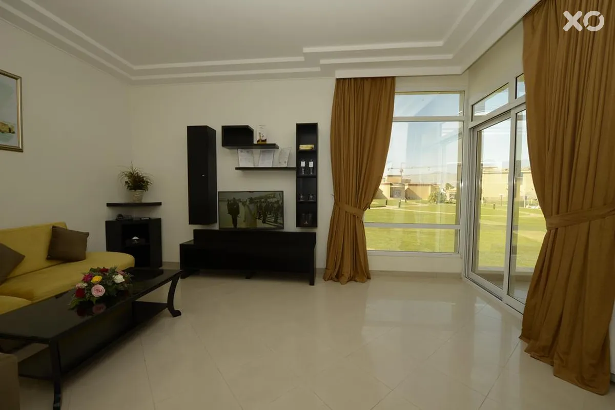 Royal Beach Hotel & Resort